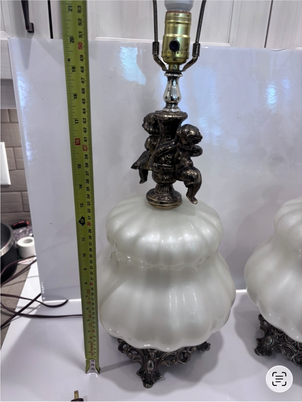 Pair Of Vintage Cornell Victorian Cherub Lamp Hollywood Regency - Picture 11 of 16